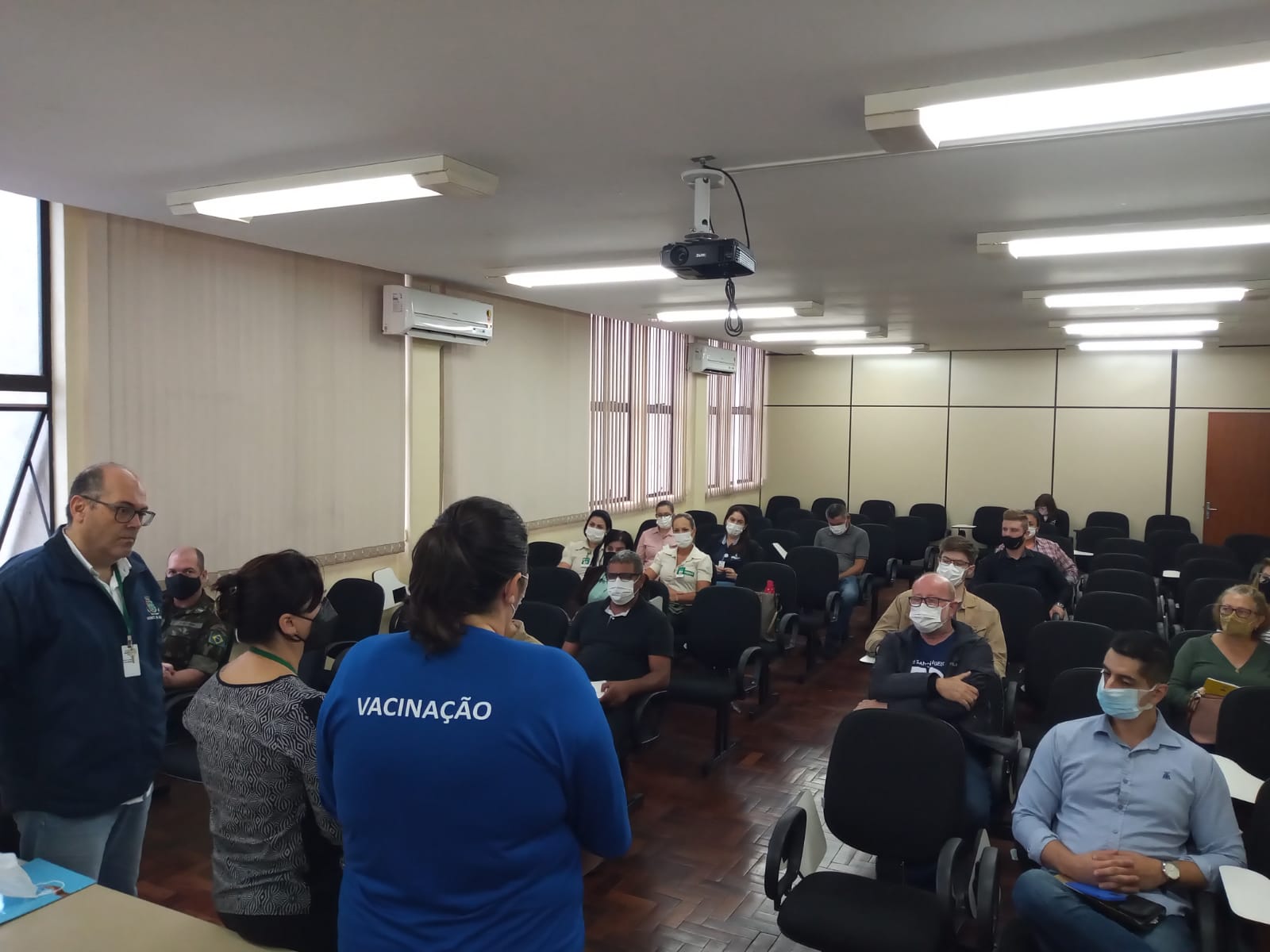 Saúde reúne Comitê da Dengue para avaliar medidas de combate ao mosquito Aedes aegypti